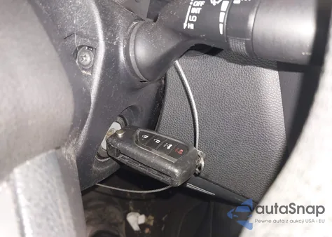 2020 Toyota Corolla Le из США, поврежденный, VIN 5YFEPRAEXLP093832